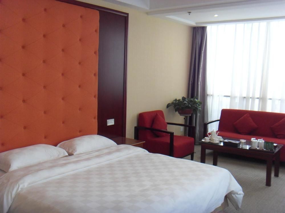 Linyi  Yijing Holiday Hotel Yimeng Road מראה חיצוני תמונה