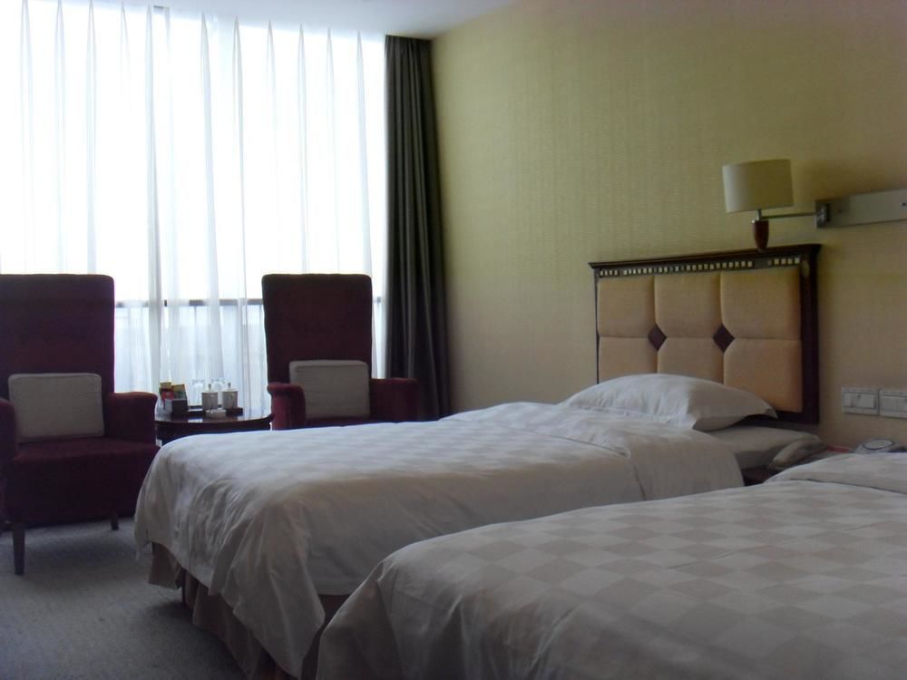 Linyi  Yijing Holiday Hotel Yimeng Road מראה חיצוני תמונה