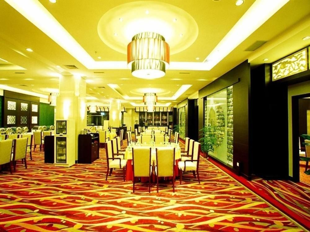 Linyi  Yijing Holiday Hotel Yimeng Road מראה חיצוני תמונה