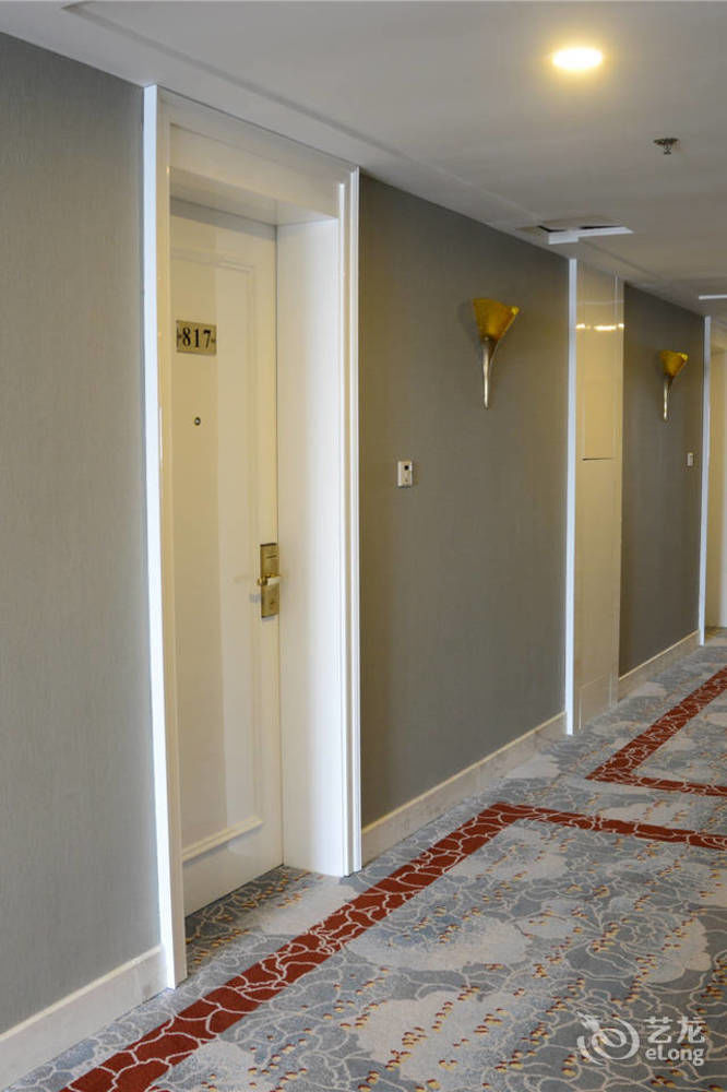 Linyi  Yijing Holiday Hotel Yimeng Road מראה חיצוני תמונה