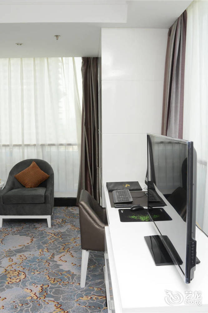 Linyi  Yijing Holiday Hotel Yimeng Road מראה חיצוני תמונה