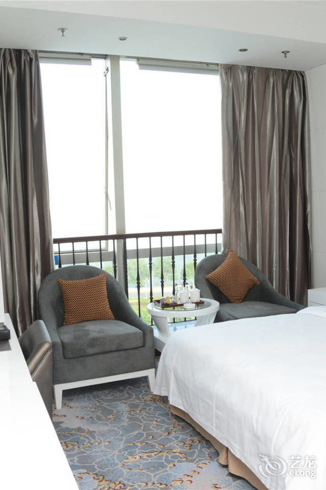 Linyi  Yijing Holiday Hotel Yimeng Road מראה חיצוני תמונה