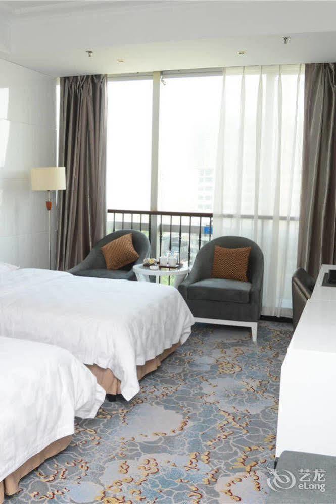 Linyi  Yijing Holiday Hotel Yimeng Road מראה חיצוני תמונה